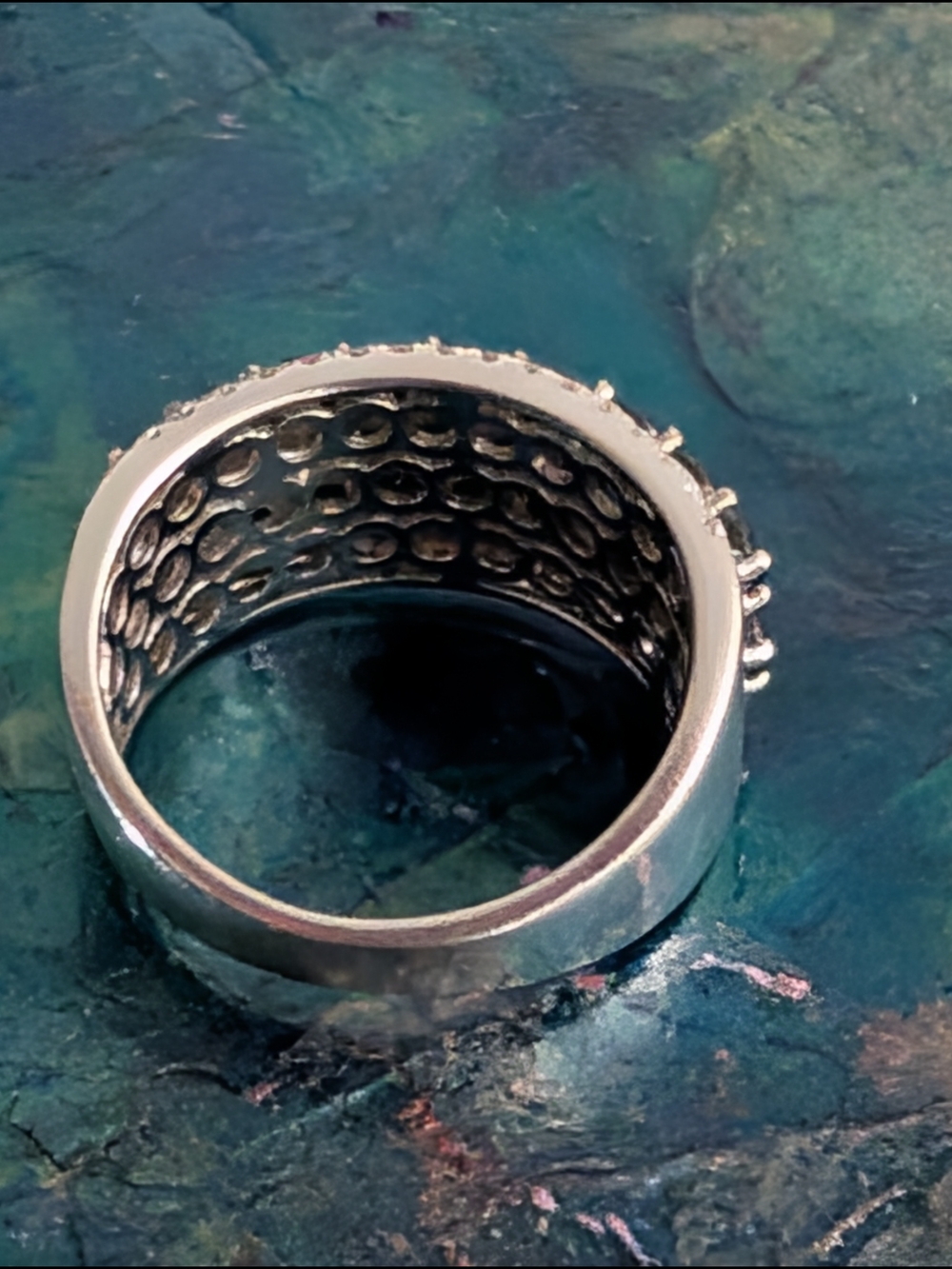 Elegant Black Spinel Pavé Band Ring With Clear CZ's Sterling Silver Ring Size 9 - Picture 5 of 11